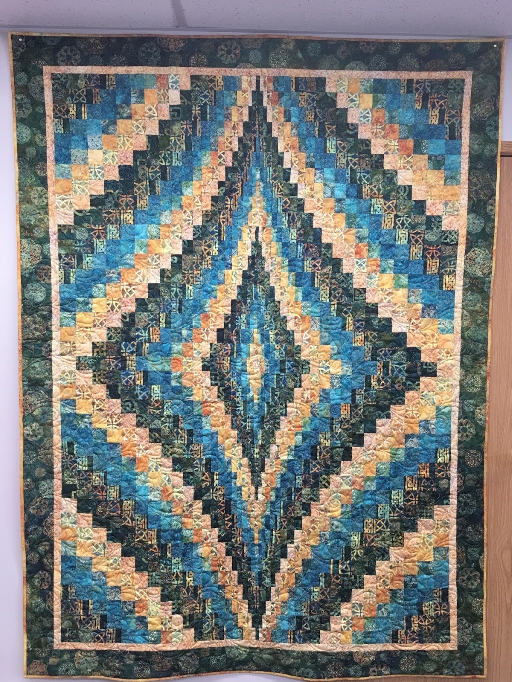 Sew Happy Quilts N More | 334 First Ave, Arborg, MB R0C 0A0, Canada | Phone: (204) 376-2314