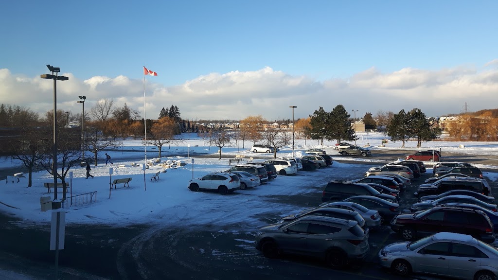 Hamilton District Christian High | 92 Glancaster Rd, Ancaster, ON L9G 3K9, Canada | Phone: (905) 648-6655