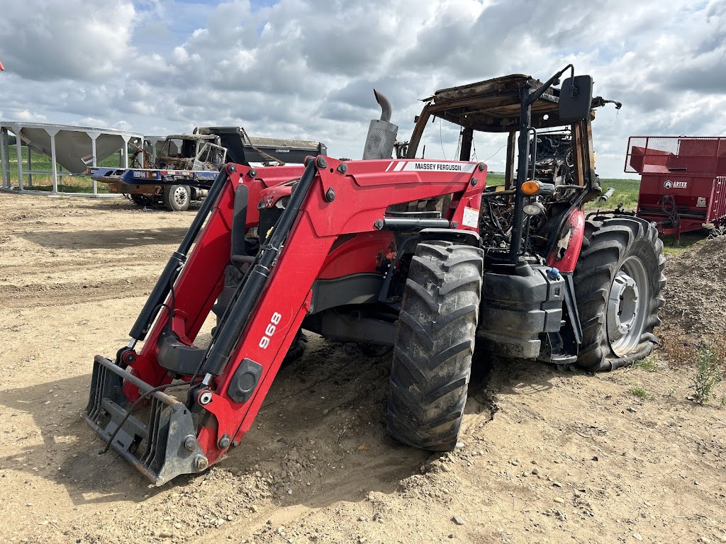 Farmer Petes used AG parts | 443042 Range Rd 261, Ponoka, AB T4J 1R2, Canada | Phone: (403) 392-5230