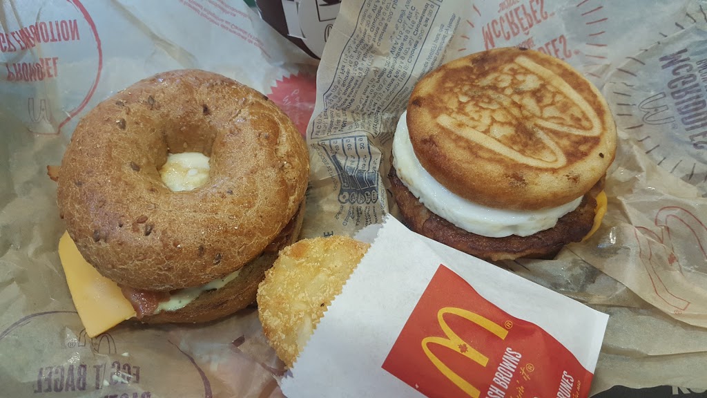 McDonalds | 177 Country Hills Blvd NW #300, Calgary, AB T3K 5M6, Canada | Phone: (403) 226-9840