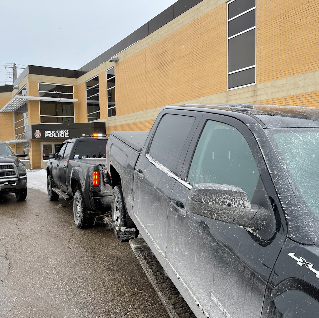 Big Bryan & Son Towing | 2736 Ireton St, Innisfil, ON L9S 2J2, Canada | Phone: (705) 431-4474