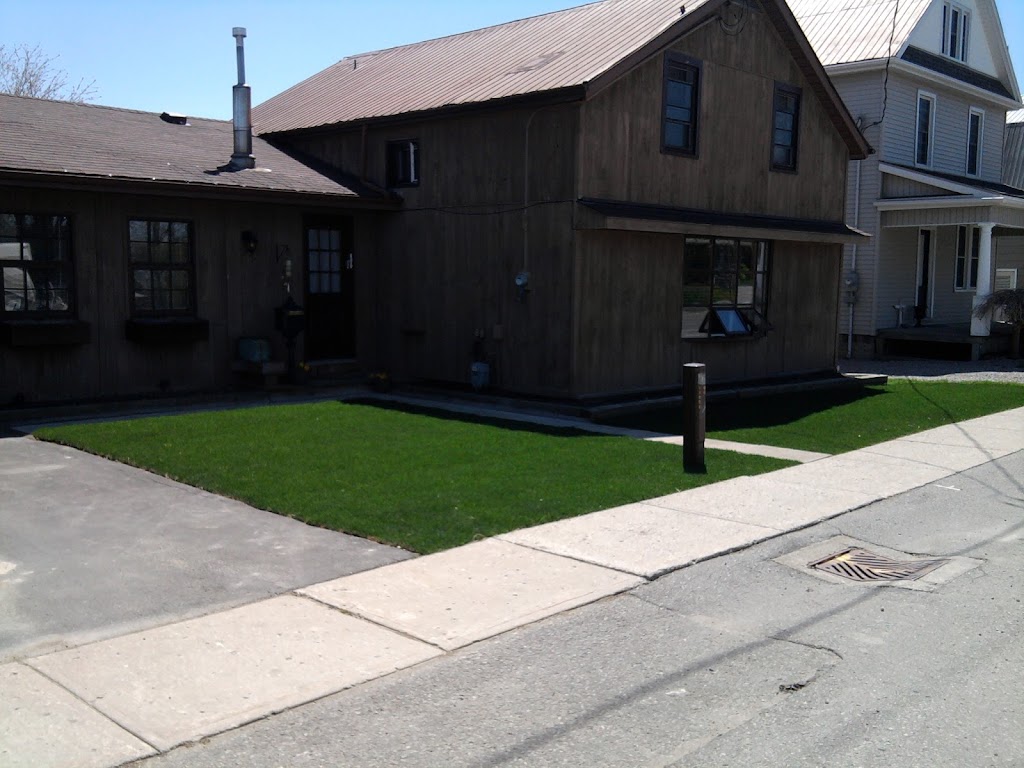 Gardeners Choice Landscaping | 29 Tuscarora St, Cayuga, ON N0A 1E0, Canada | Phone: (289) 370-0155