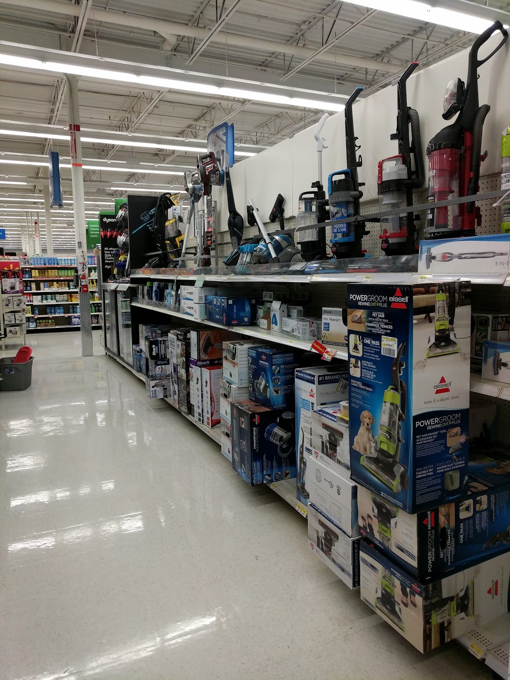 Walmart Gatineau Supercentre | 640 Boulevard Maloney O, Gatineau, QC J8T 8K7, Canada | Phone: (819) 246-8808