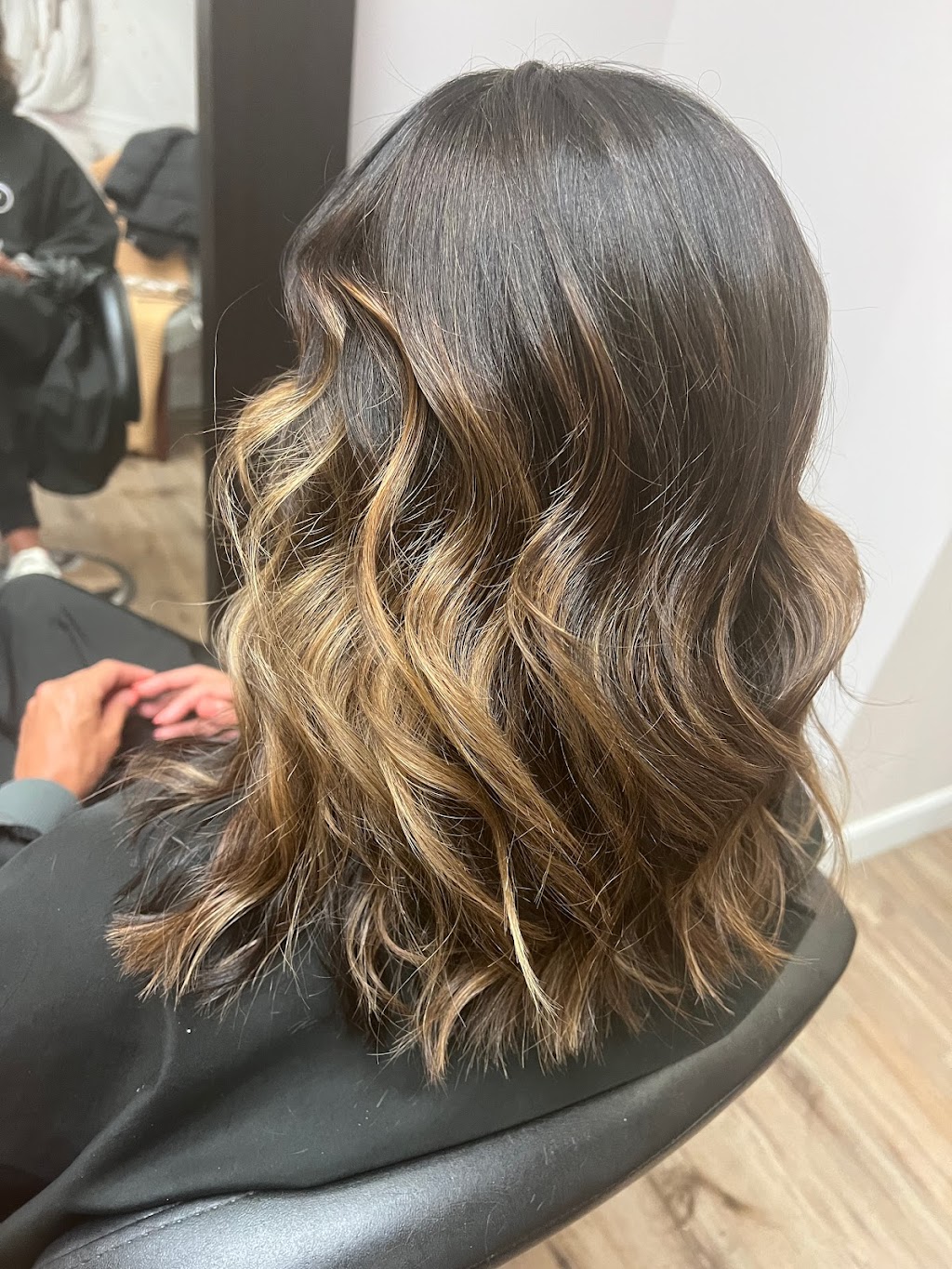 Shear bliss hair studio | 390 N Front St, Belleville, ON K8P 3E1, Canada | Phone: (613) 779-7794