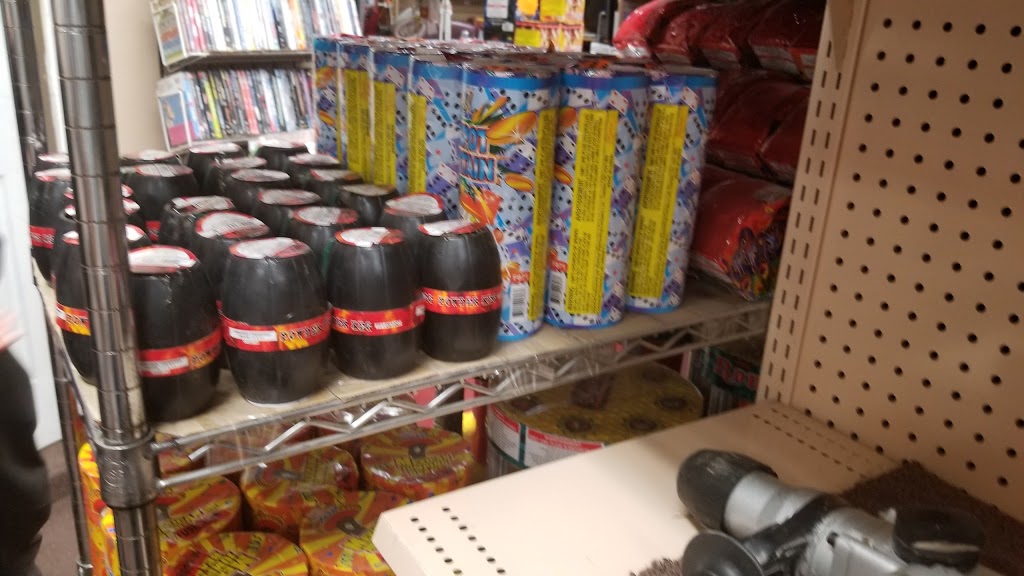 Jojos Pawn Shop | 351 Old Malone Hwy, Kahnawake, QC J0L 1B0, Canada | Phone: (450) 638-0800