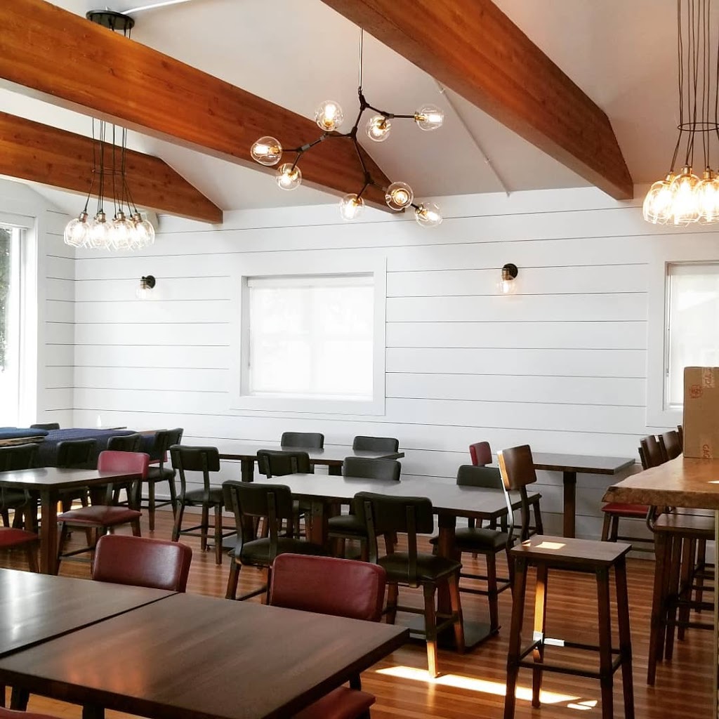 Cotto Al Mare | 2728 OHara Ln, Surrey, BC V4A 2Z8, Canada | Phone: (604) 560-5549