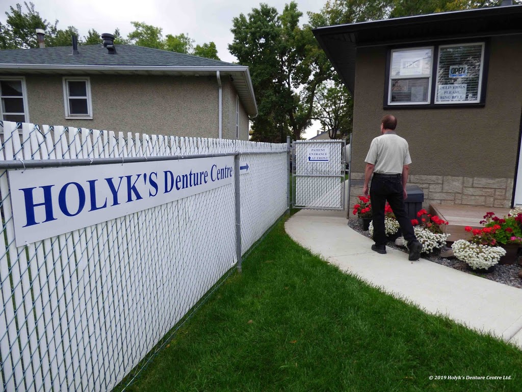 Holyks Denture Centre Ltd | 11647 71 St NW, Edmonton, AB T5B 1W3, Canada | Phone: (780) 477-3674
