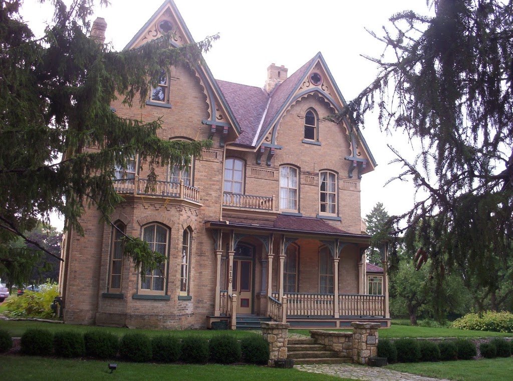 Meiklejohn House Bed & Breakfast | 116 Arthur St E, Harriston, ON N0G 1Z0, Canada | Phone: (519) 338-2671