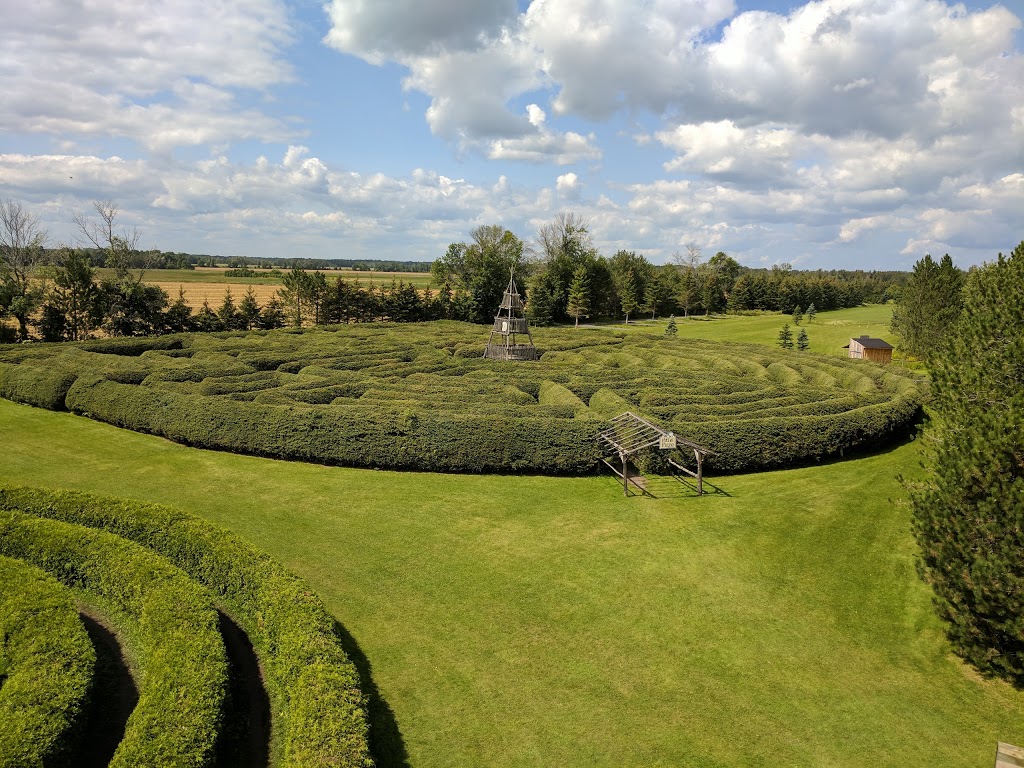 Saunders Farm | 7893 Bleeks Rd, Ottawa, ON, Canada | Phone: (613) 838-5440