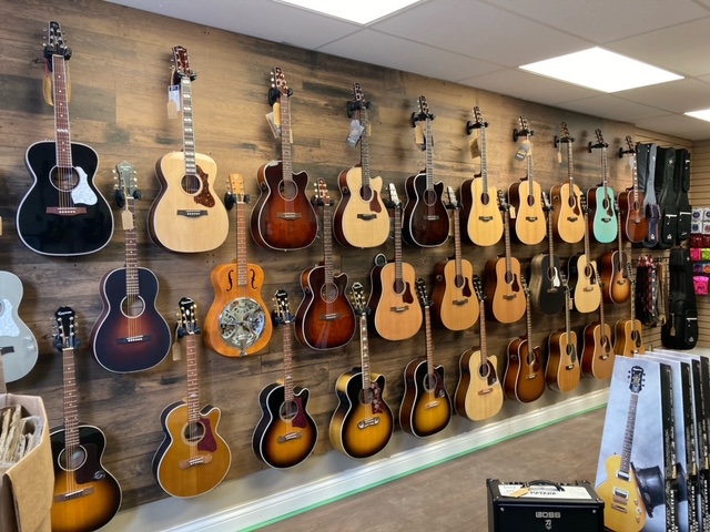 Black Rose Guitar House | 18 Mill St E, Acton, ON L7J 1G9, Canada | Phone: (519) 929-9094