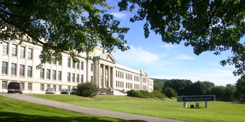 Collège Marianopolis | 4873 Avenue Westmount, Westmount, QC H3Y 1X9, Canada | Phone: (514) 931-8792