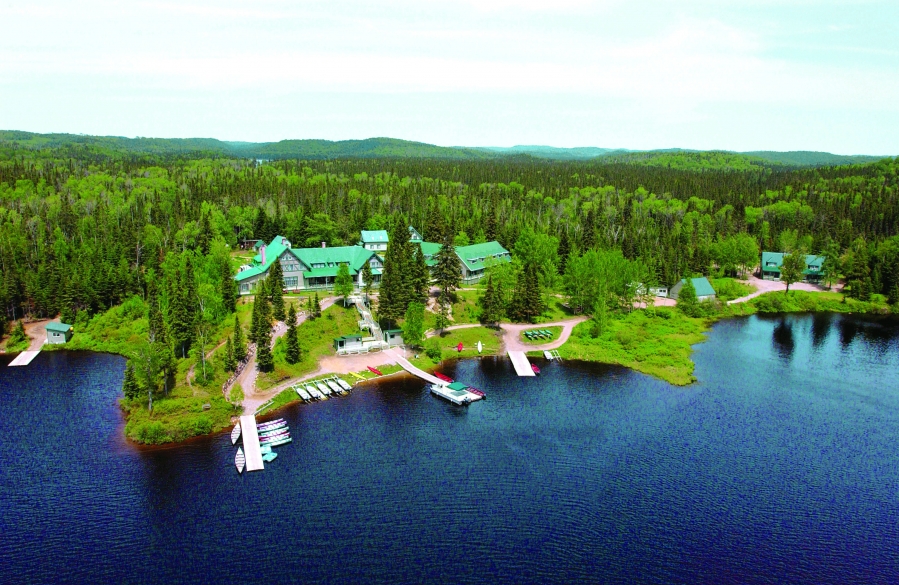 Seigneurie Du Triton - Pourvoirie | 1893 Chemin du Triton, Lac-Édouard, QC G0X 3N0, Canada | Phone: (877) 393-0557