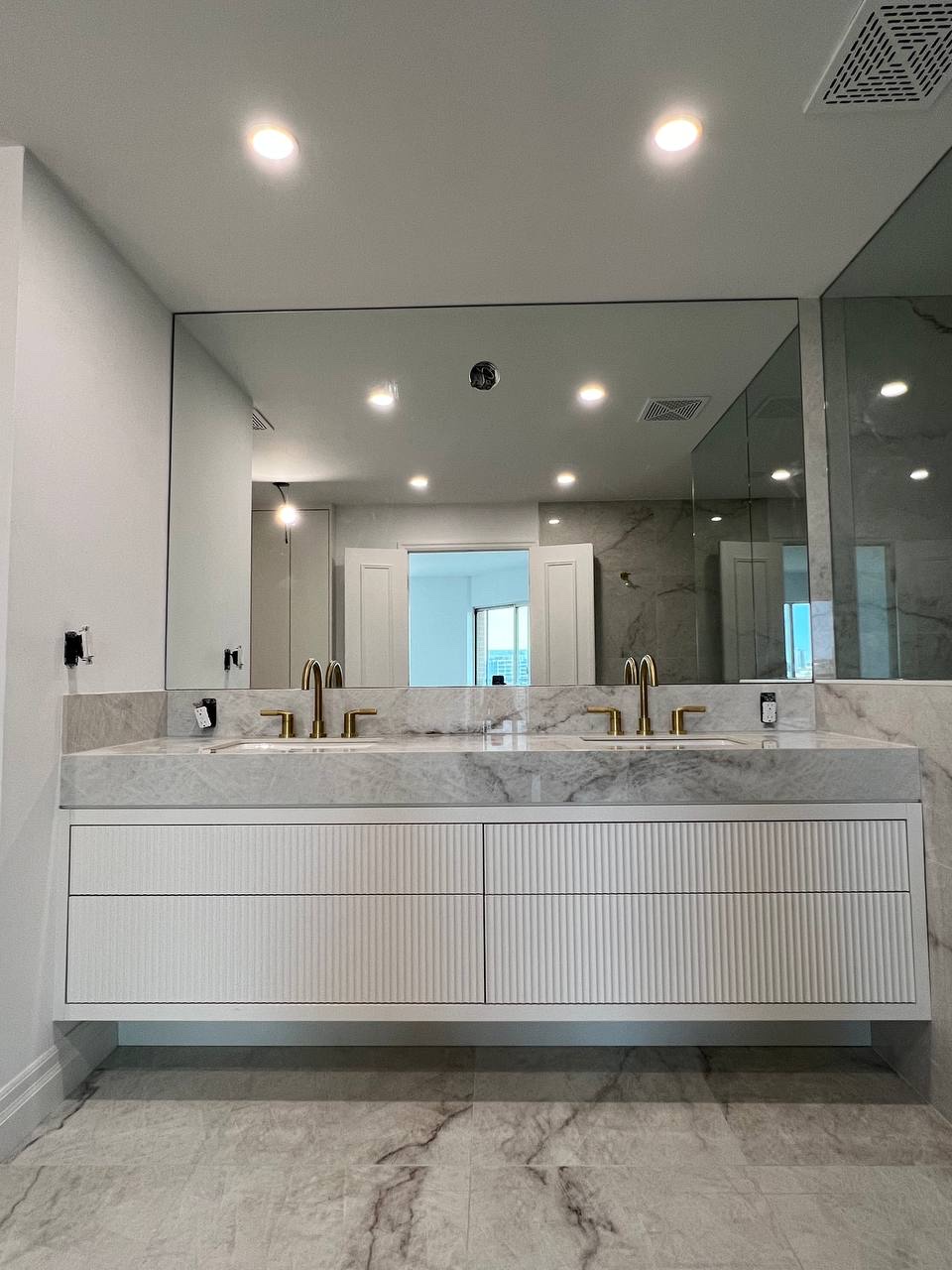 Pikaso Custom Kitchens inc. | 101 Oakdale Rd No.5, North York, ON M3N 1W2, Canada | Phone: (416) 835-5645