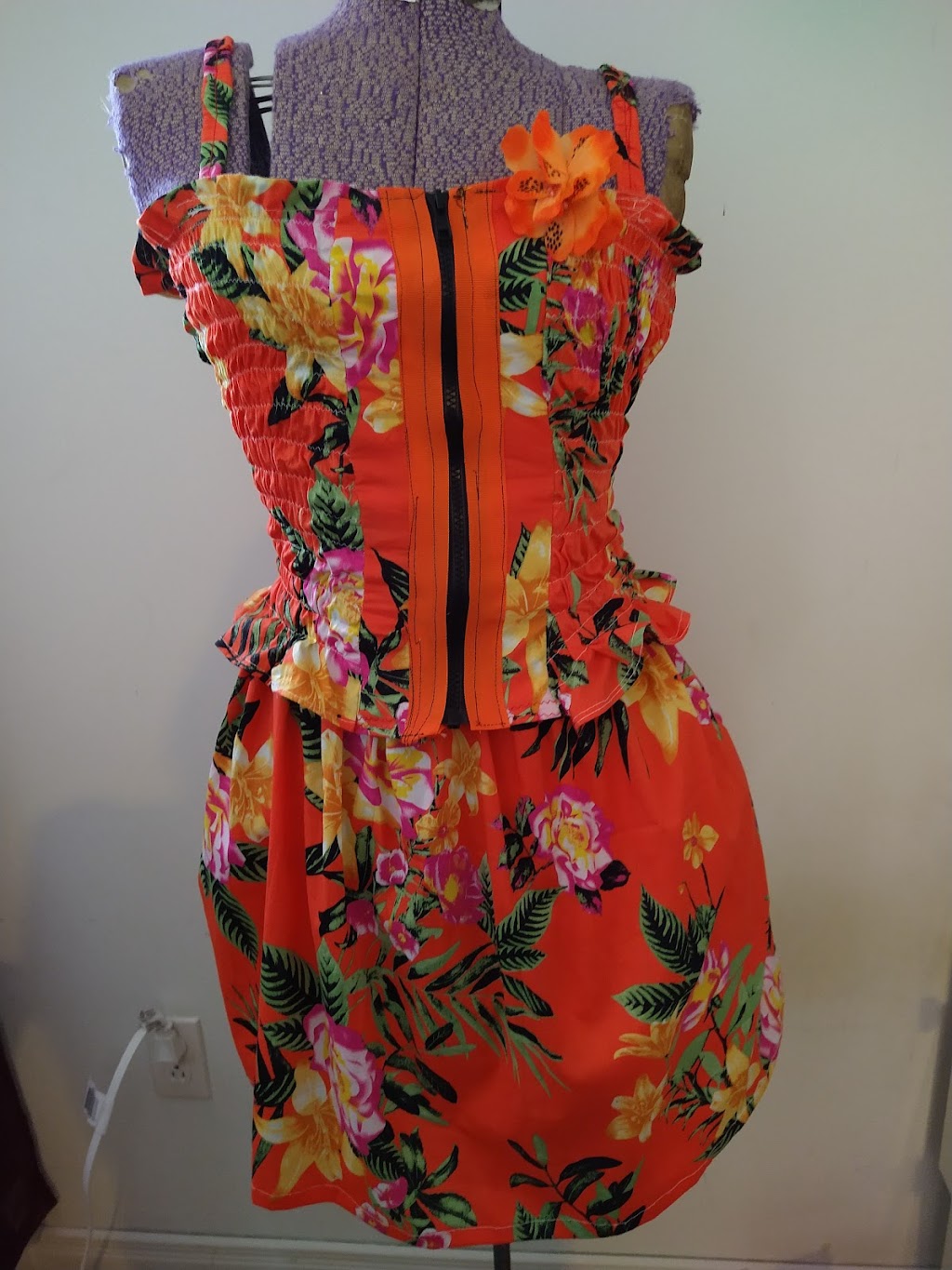 Couturière Anne-Marie Brunet | 546 Rue des Pionniers, Salaberry-de-Valleyfield, QC J6S 3P7, Canada | Phone: (450) 370-6622