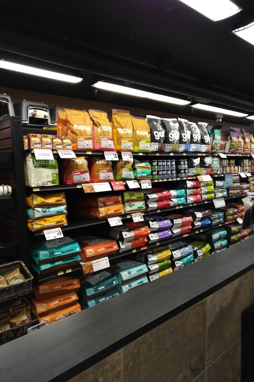Pet Valu | 87 Robie St, Truro, NS B2N 1K8, Canada | Phone: (902) 893-7577