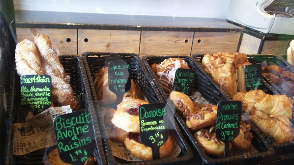 To each his bread | 10997 Boulevard Sainte-Anne, Beaupré, QC G0A 1E0, Canada | Phone: (418) 702-3003