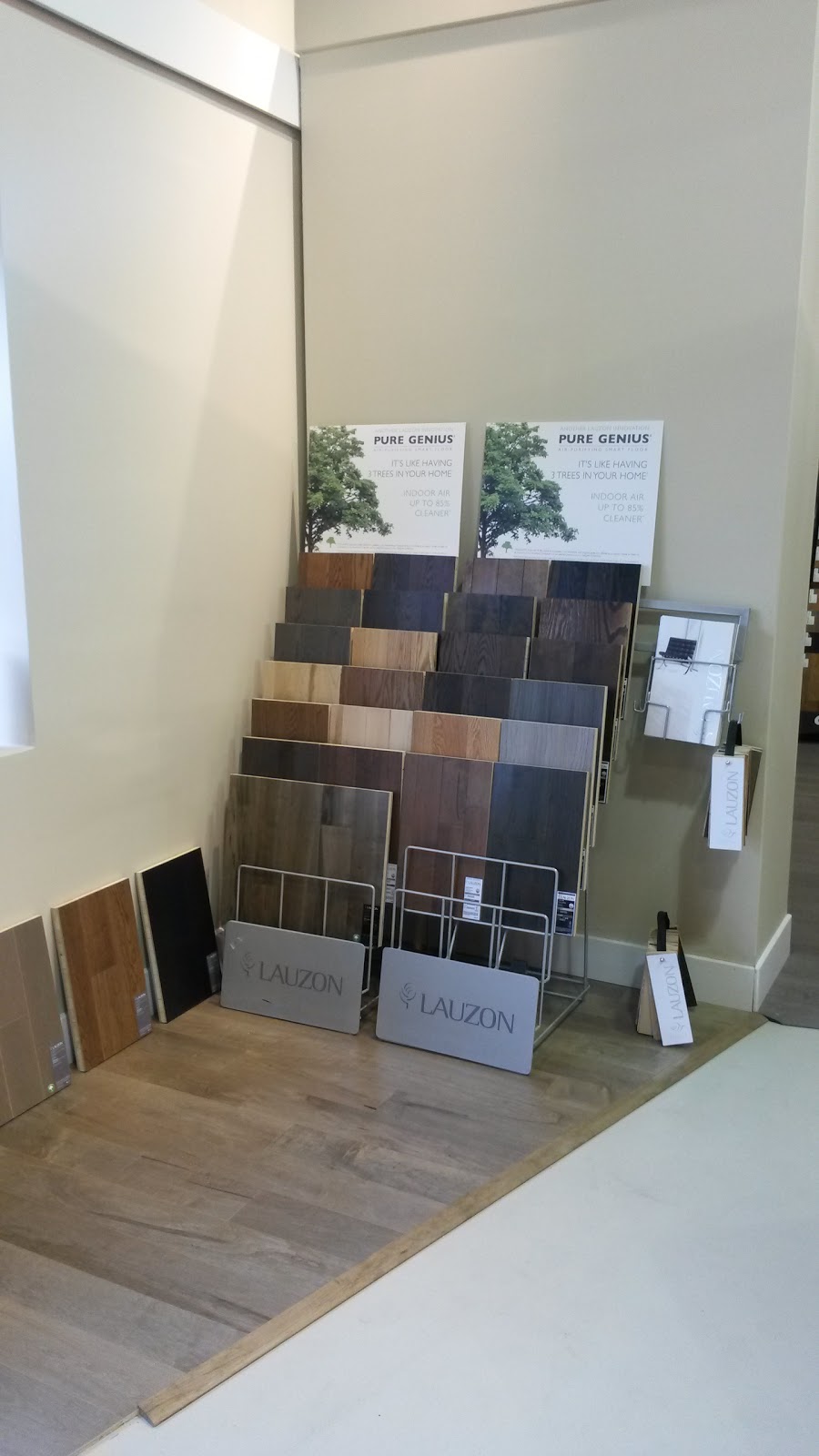 Markham Flooring Ottawa | 150 Iber Rd, Stittsville, ON K2S 1E7, Canada | Phone: (613) 836-0040