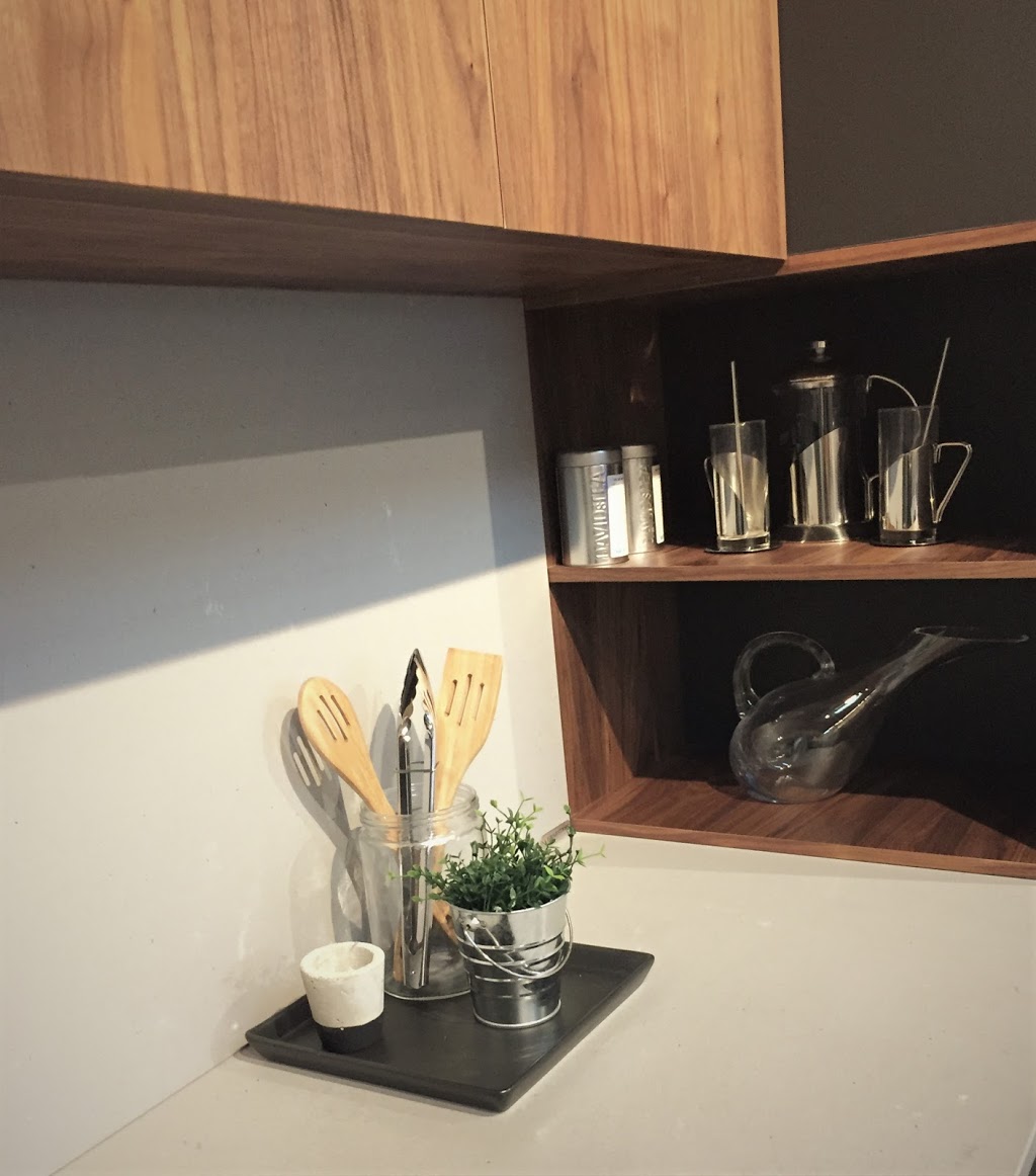 Armoires Bois Multi-Décor | 17540 Rue Charles suite 330, Mirabel, QC J7J 1X9, Canada | Phone: (450) 419-9333