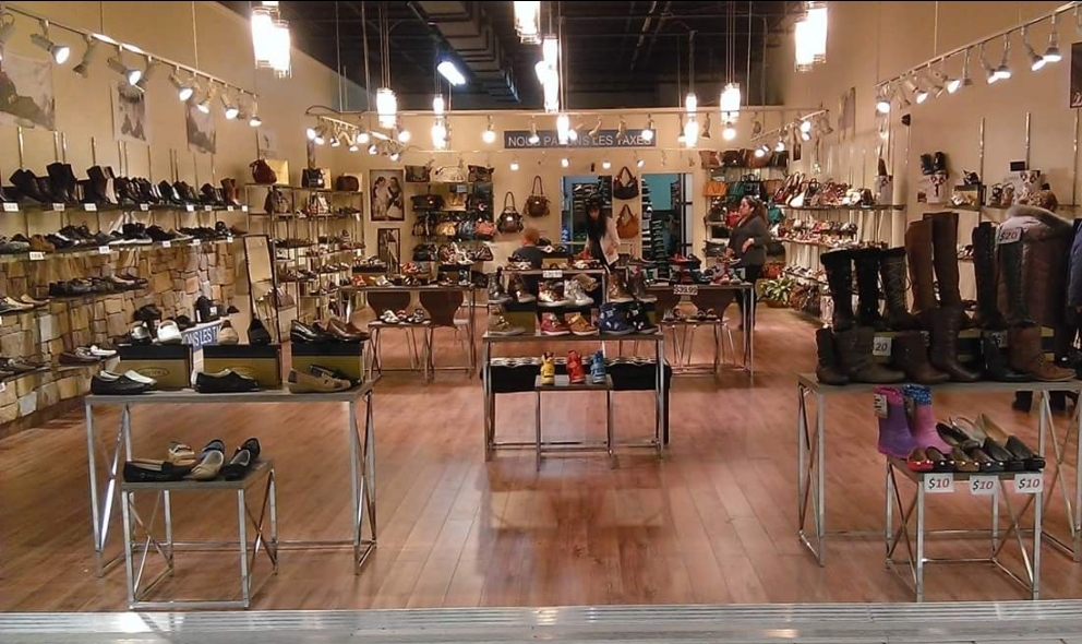 Chaussures Marino Carrefour Langelier | 7373 Boul Langelier, Saint-Léonard, QC H1S 1V7, Canada | Phone: (514) 439-5786