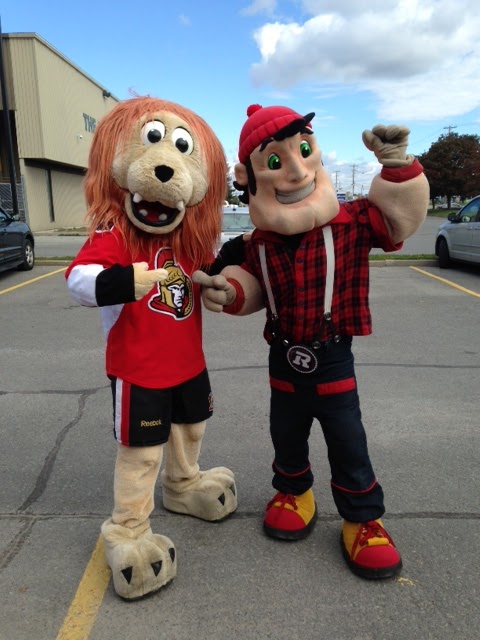CARSTAR Kanata | 2235 Robertson Rd, Ottawa, ON K2H 5Z2, Canada | Phone: (613) 627-3910