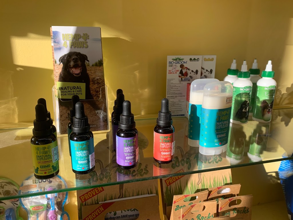 Porthos Pet Supplies & Grooming | 118 2 Ave S, Vulcan, AB T0L 2B0, Canada | Phone: (403) 423-2536
