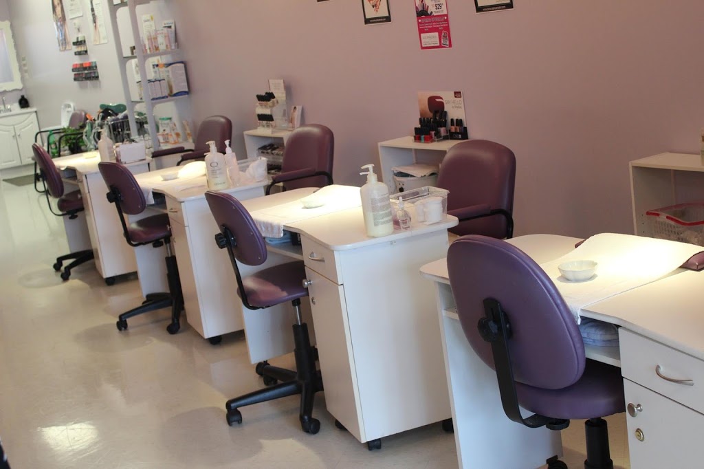 Essence Of Nature Spa & Salon | hair care | 1035 Brant St, Burlington, ON L7R 4X6, Canada | 9056811772 OR +1 905-681-1772