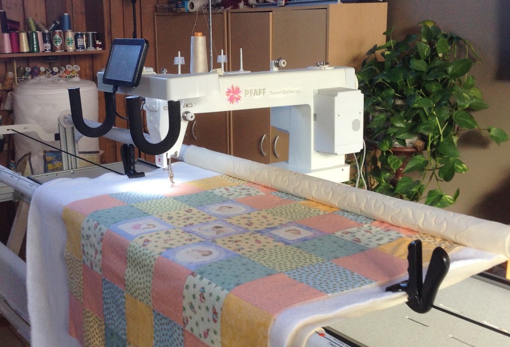 Cedar House Quilting | 6907 Henderson Hwy, Gonor, MB R1C 0E2, Canada | Phone: (204) 757-7092