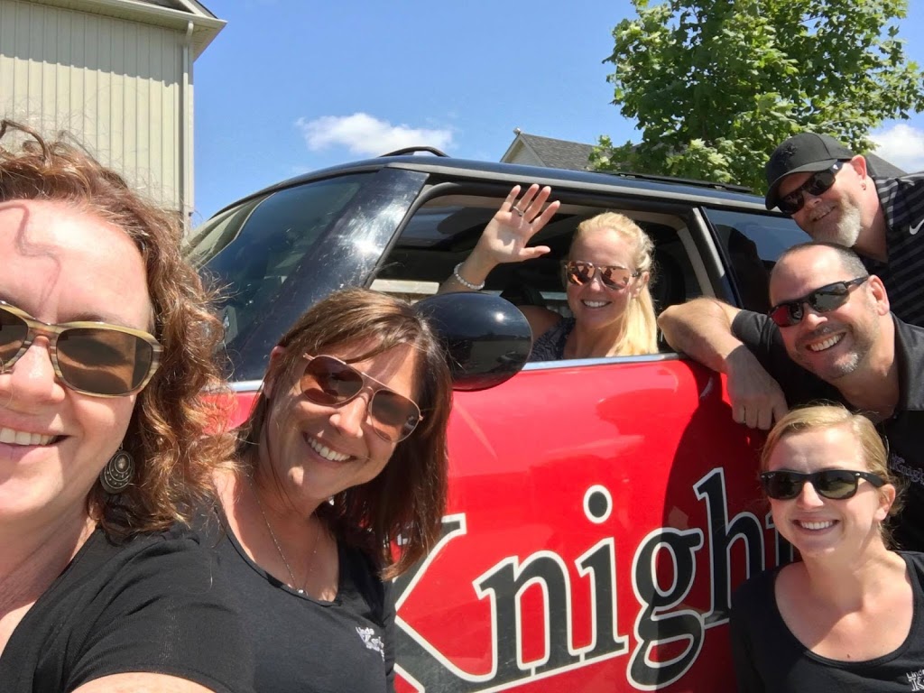Linda Knight, Broker | 223 Mill St #2, Angus, ON L0M 1B2, Canada | Phone: (705) 424-3232