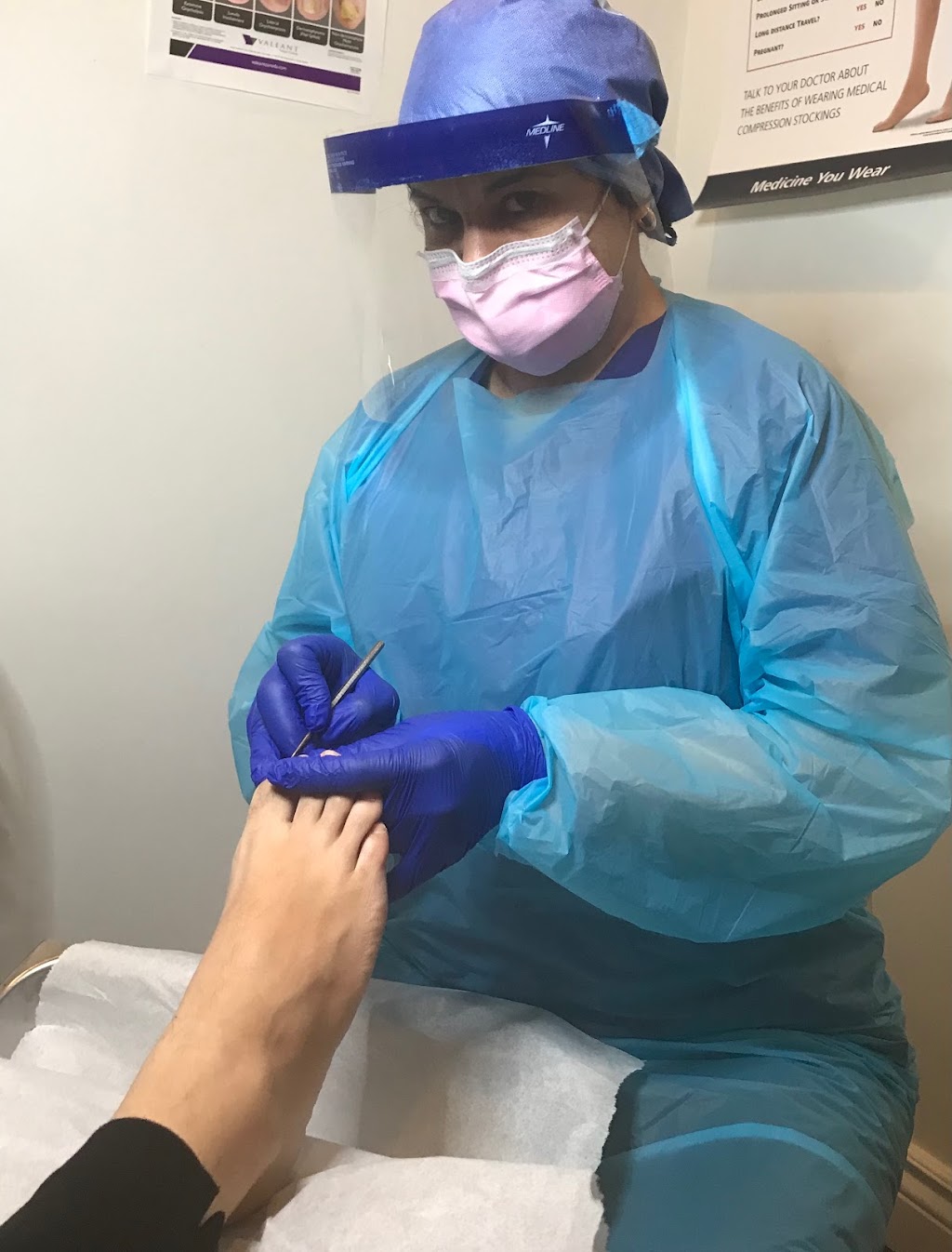 Dufferin Foot Clinic | 1663 Dufferin St, Toronto, ON M6H 3L9, Canada | Phone: (416) 654-5515
