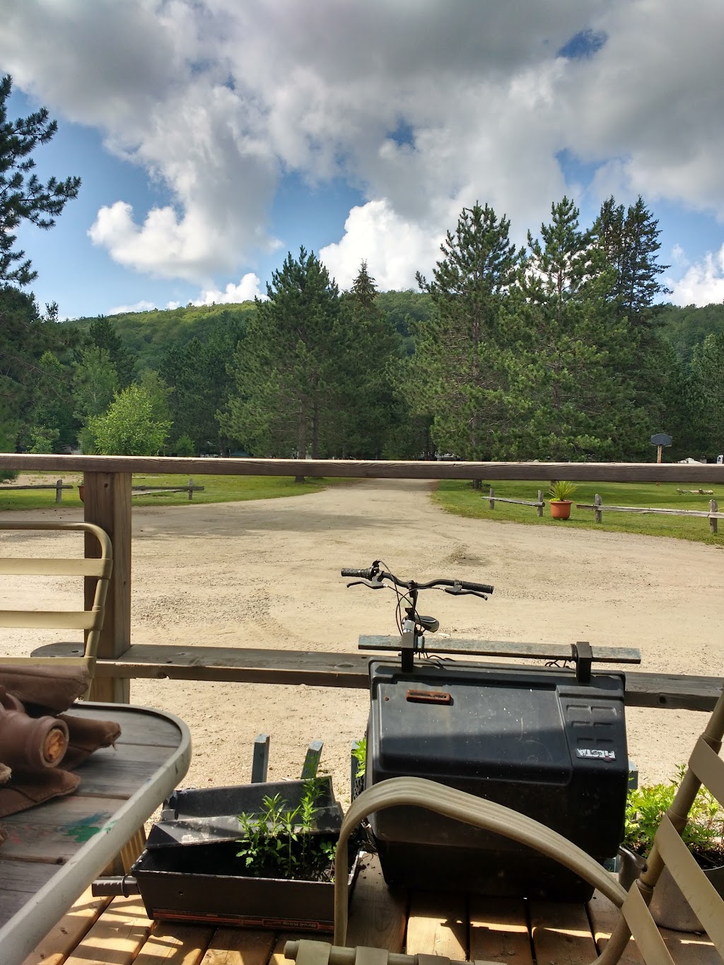 Bancroft Campground | 98 Bird Lake Rd, Bancroft, ON K0L 1C0, Canada | Phone: (613) 334-9957