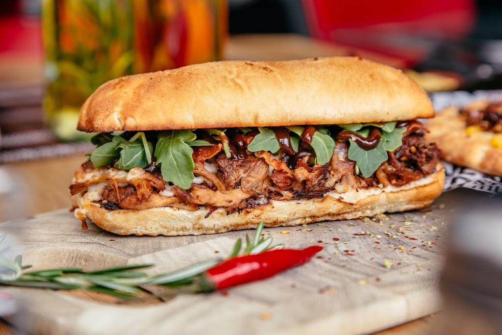 Pannizza | 1600 Regent Ave W, Winnipeg, MB R2C 3B5, Canada | Phone: (204) 417-3900