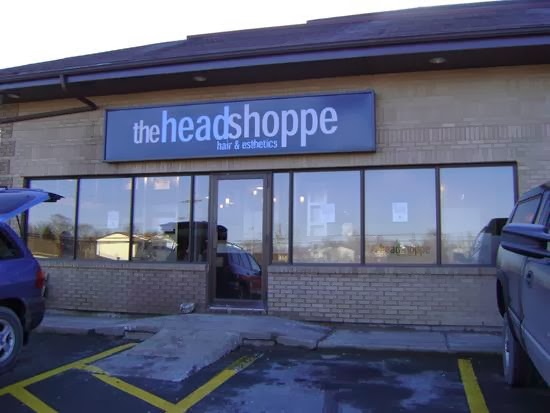 Cole Harbour Head Shoppe | 1038 Cole Harbour Rd, Dartmouth, NS B2V 1E7, Canada | Phone: (902) 434-6034