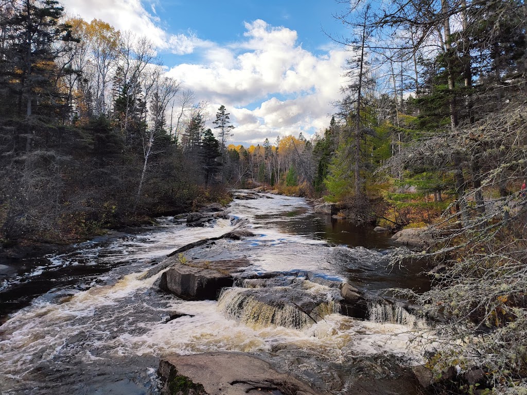 Parc de la Rivière-du-Moulin | 1577 Rue des Roitelets, Chicoutimi, QC G7H 0K8, Canada | Phone: (418) 698-3235