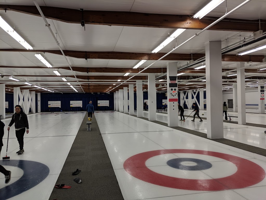 Calgary Winter Club | 4611 14 St NW, Calgary, AB T2K 1J7, Canada | Phone: (403) 289-5511