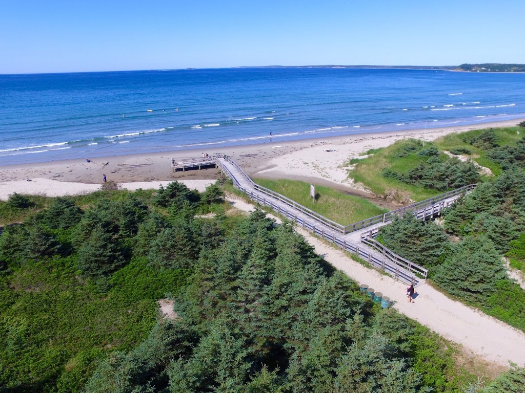 Halifax Surf School (Satellite Location) | Beach Rd, Lake Charlotte, NS B0J 1Y0, Canada | Phone: (902) 789-5483