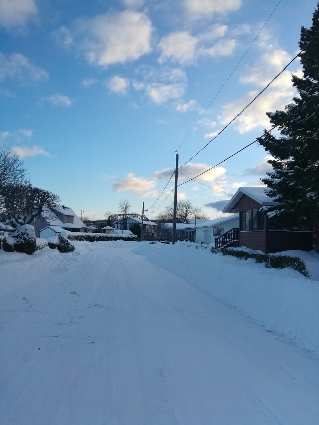 Mattys Park | Kahnawake, QC J0L 1B0, Canada | Phone: (450) 638-0500