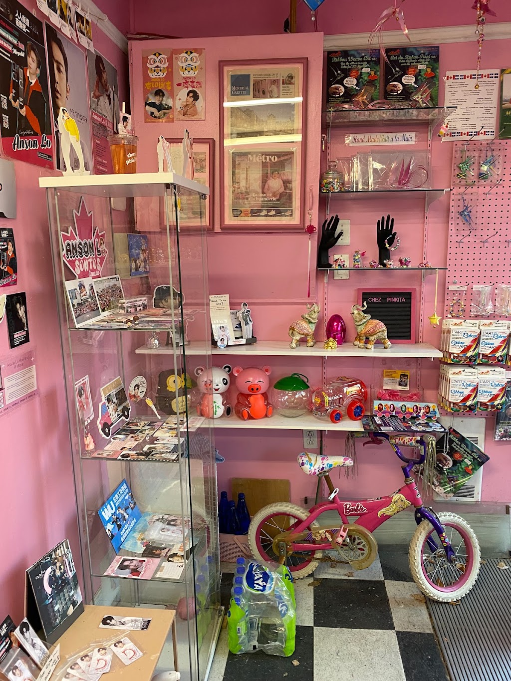 Chez Pinkita | 75 Av. Fairmount O, Montréal, QC H2T 2M3, Canada | Phone: (514) 654-4797