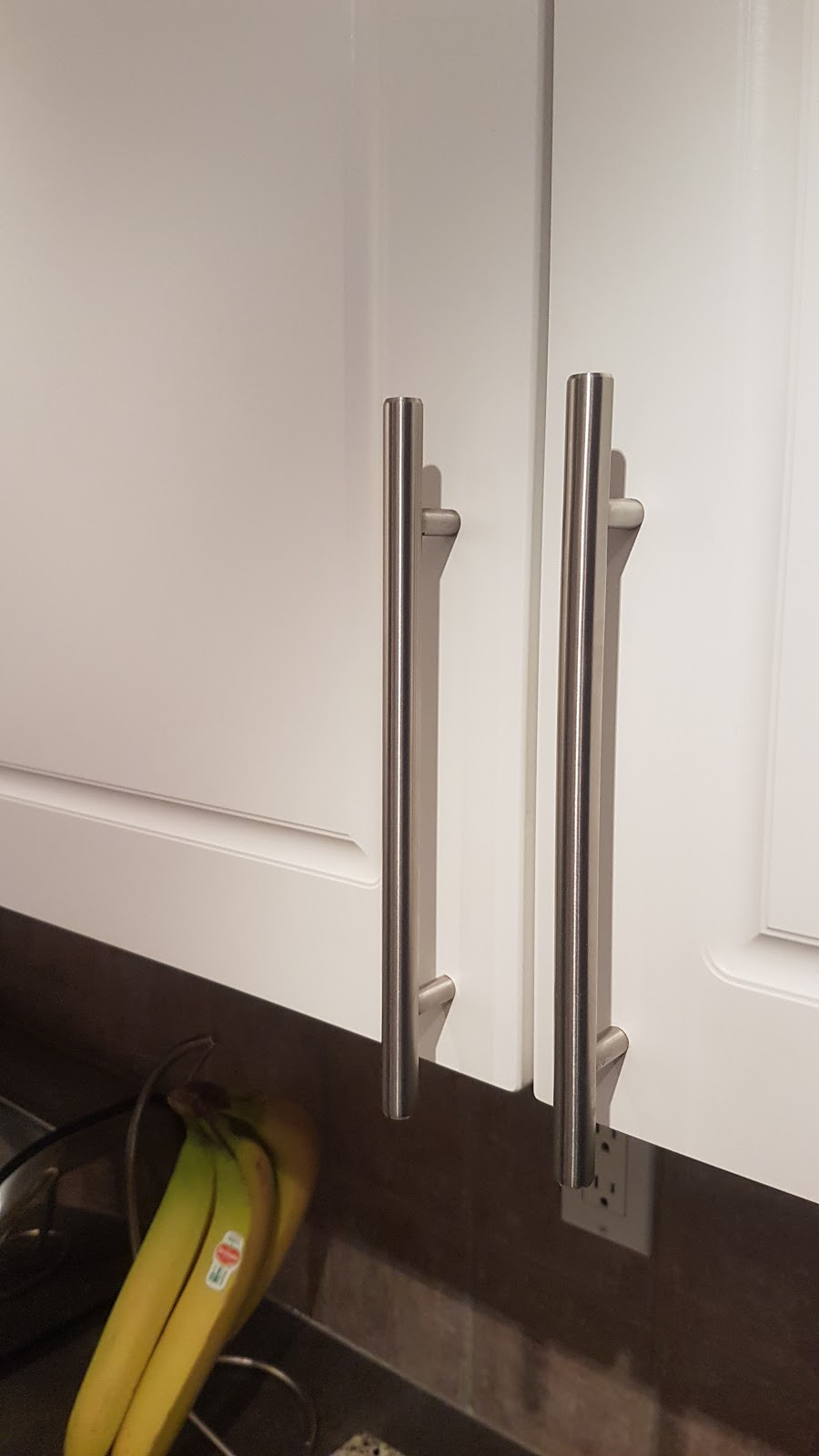 Infiniti door repair and services | 76 Evansmeade Common NW, Calgary, AB T3P 1E7, Canada | Phone: (403) 807-9703