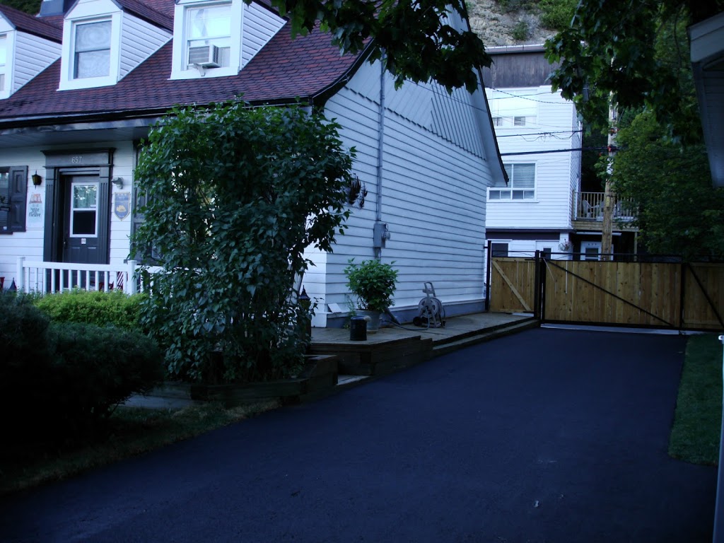 The Gite du Fleuve | 657 Rue Champlain, Québec, QC G1K 8B8, Canada | Phone: (418) 522-6283