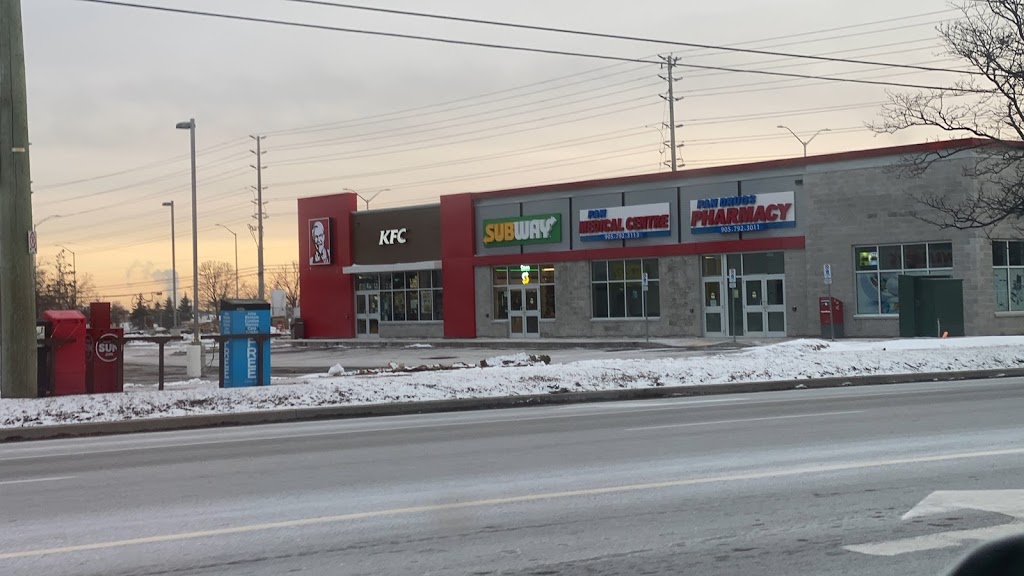 Subway | 9025 Torbram Rd Pad B, Brampton, ON L6S 3L2, Canada | Phone: (905) 792-7525