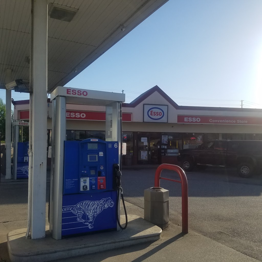 Esso | 17998 Lougheed Hwy, Pitt Meadows, BC V3Y 1Z1, Canada | Phone: (604) 465-5822