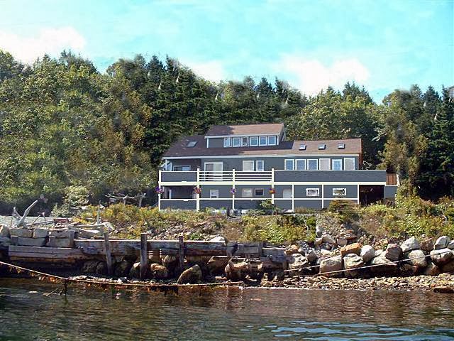 SeaWatch Bed & Breakfast | 139 Fergusons Cove Rd, Fergusons Cove, NS B3V 1L7, Canada | Phone: (902) 477-1506