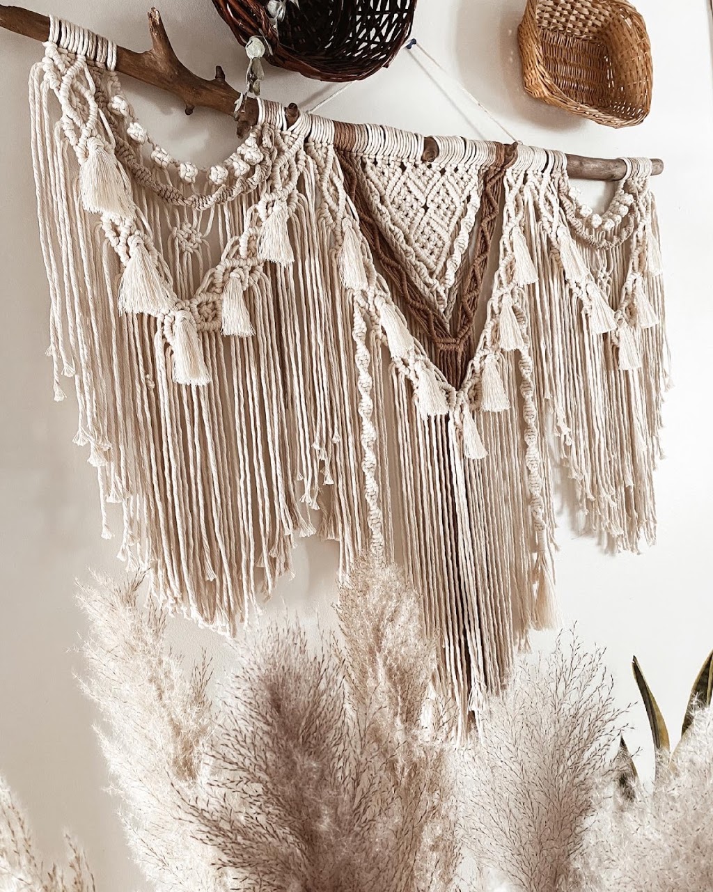Little Blue Flamingo | 496139 10 Line, Tavistock, ON N0B 2R0, Canada | Phone: (226) 228-4644