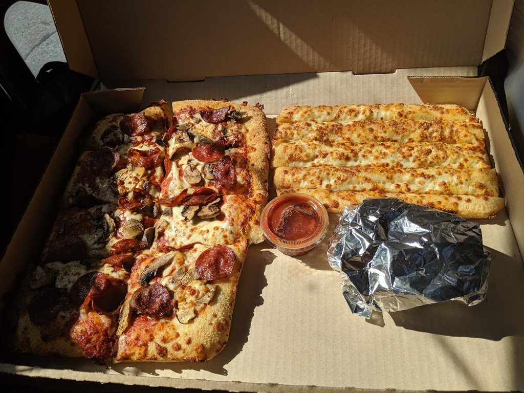 Pizza Hut | 325 Boulevard Gréber b1, Gatineau, QC J8T 8J3, Canada | Phone: (819) 561-0843