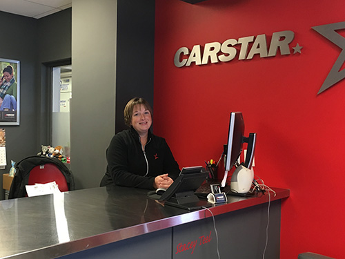 CARSTAR Lindsay | 150 Angeline St N, Lindsay, ON K9V 4S5, Canada | Phone: (705) 324-3026