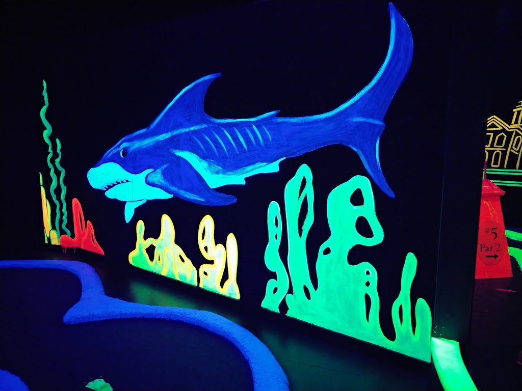 Black Magic Blacklight Mini Golf | 9018 Cavendish Rd, Cavendish, PE C0A 1N0, Canada | Phone: (902) 963-3939