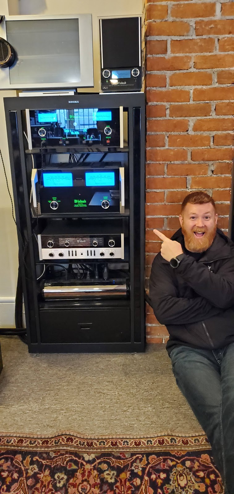 SoundHounds | 1608 Fort St, Victoria, BC V8R 1H9, Canada | Phone: (250) 595-4434