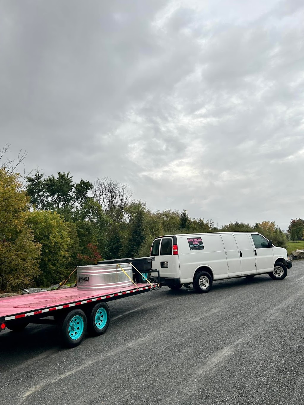 Stock Tank Pool Québec | 888 Bd Sir-Wilfrid-Laurier, Mont-Saint-Hilaire, QC J3H 6B7, Canada | Phone: (450) 464-7611