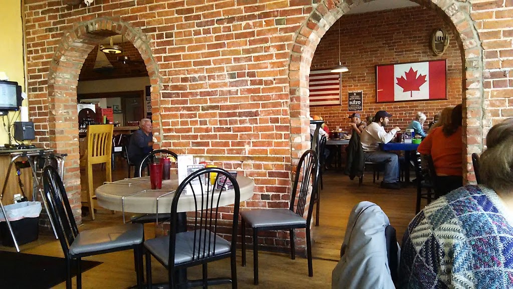 Anitas Riverfront Grille | 341 S Water St, Marine City, MI 48039, USA | Phone: (810) 765-7177