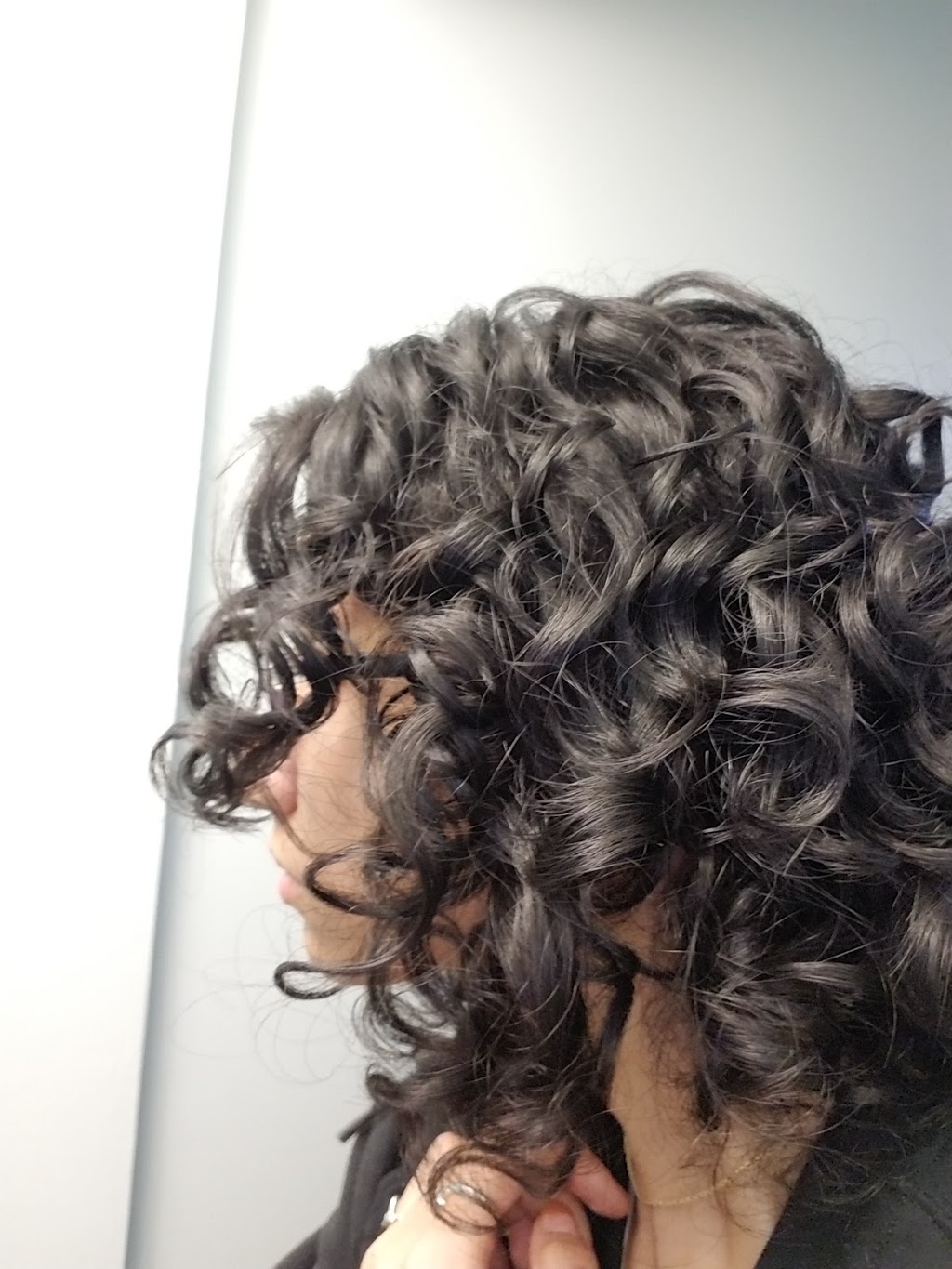 Eddie & Ev, the salon | 1071 B Ridgeway Ave, Coquitlam, BC V3J 1S6, Canada | Phone: (778) 355-3377